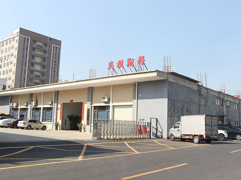 塑膠制品的噴漆技術 塑膠制品的噴漆技術
