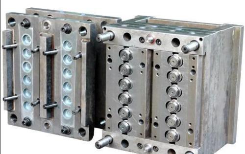 科翔模具為您分析，國內塑料模具行業存在的問題